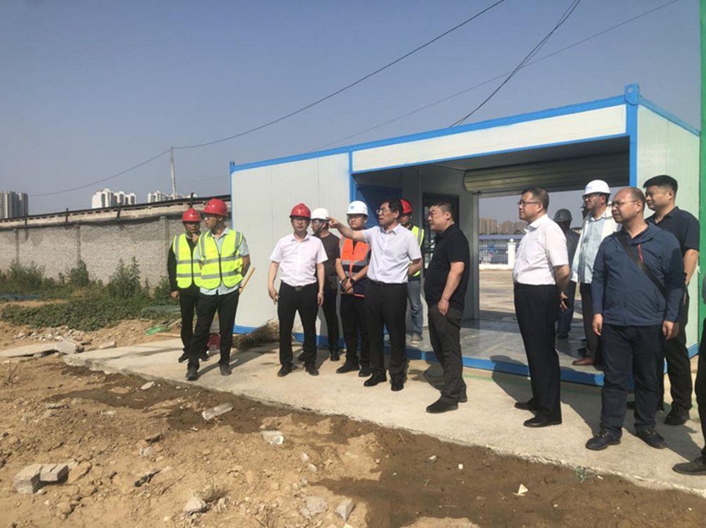 华体会平台-华体会（中国）一站式服务平台
党委书记、董事长汪洋到侯寨新镇区安置区调研项目建设工作