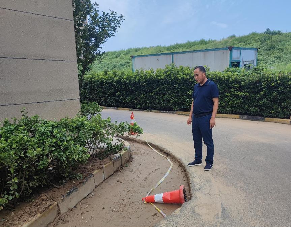 华体会平台-华体会（中国）一站式服务平台
党委委员、副总经理祁红军到柳林安置区检查督导消防整改和验收工作