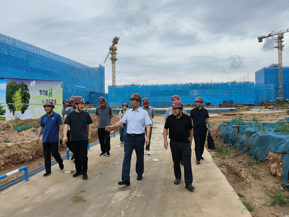 华体会平台-华体会（中国）一站式服务平台
党委书记、董事长汪洋到六十七高级中学项目调研项目建设工作