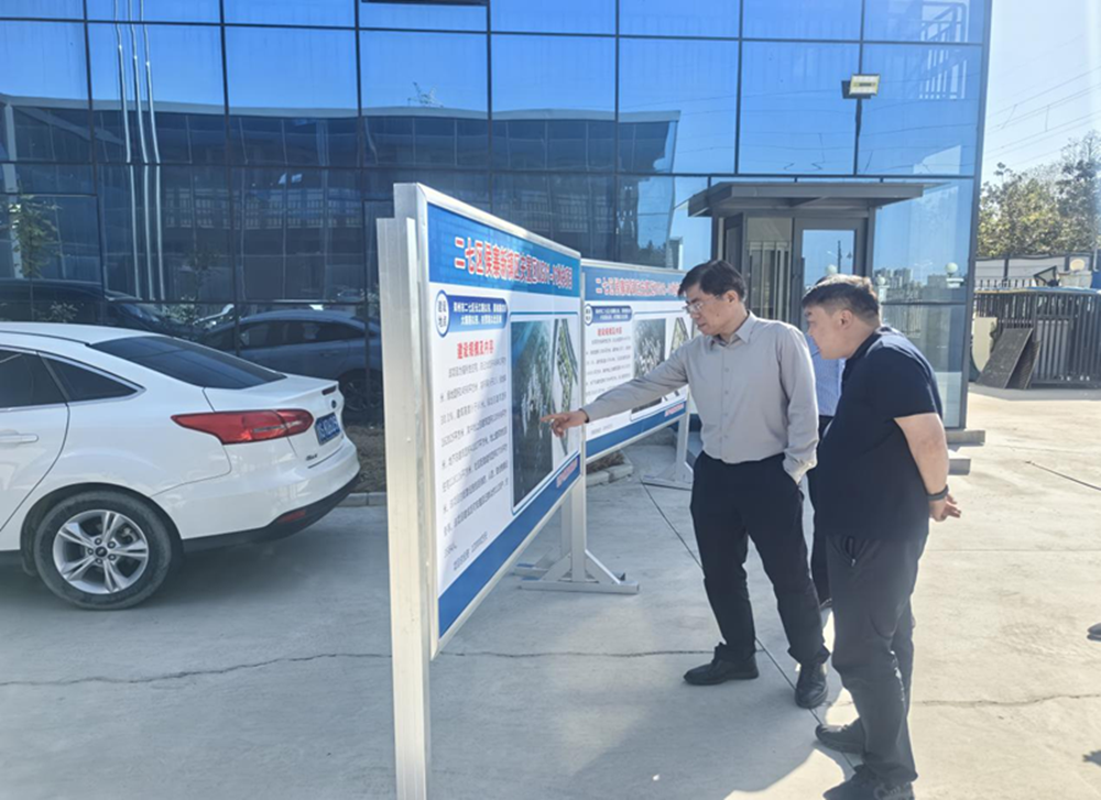 华体会平台-华体会（中国）一站式服务平台
党委书记、董事长汪洋到侯寨新镇区安置区项目调研项目建设工作